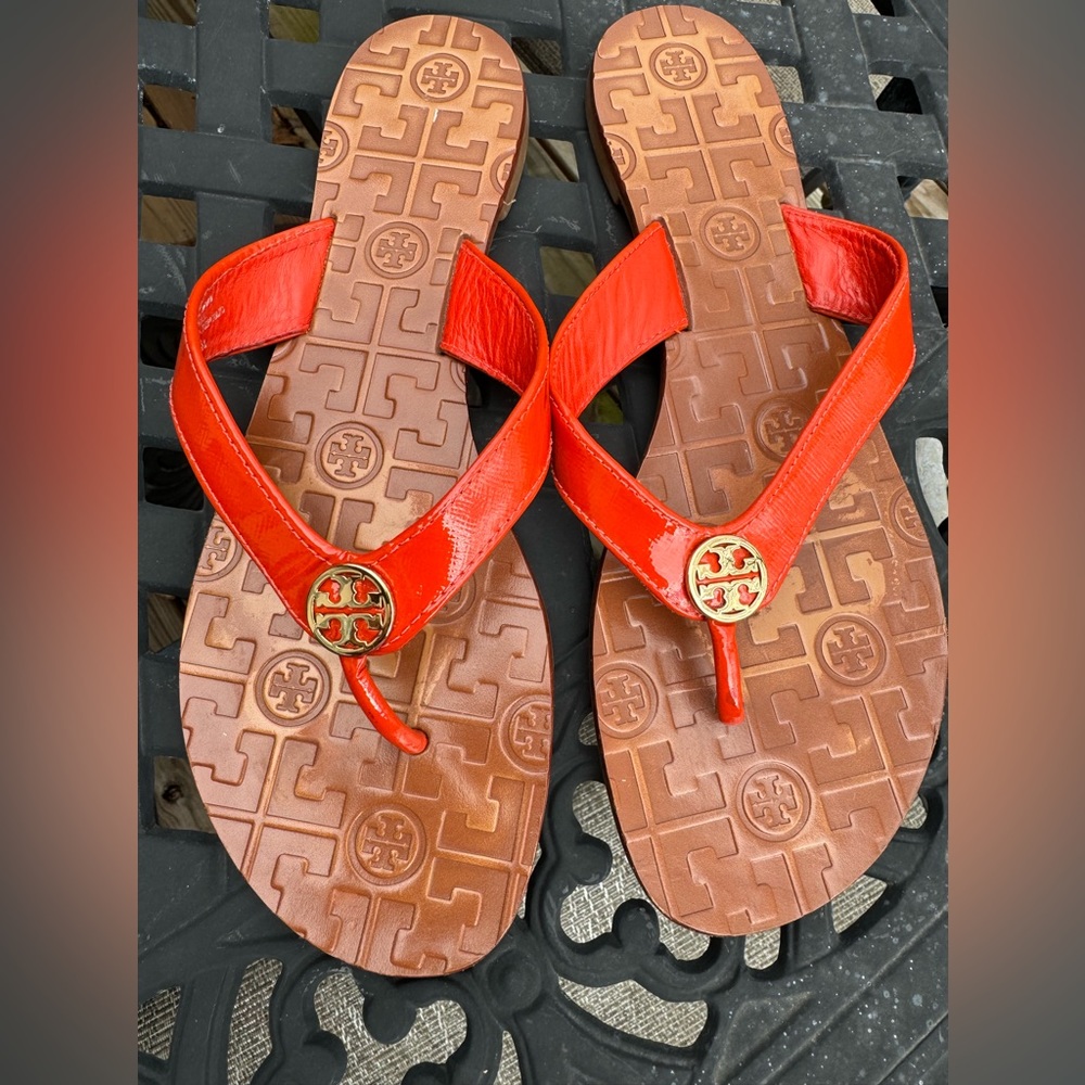 Tory Burch Thora Patent Leather Thong Flip Flops